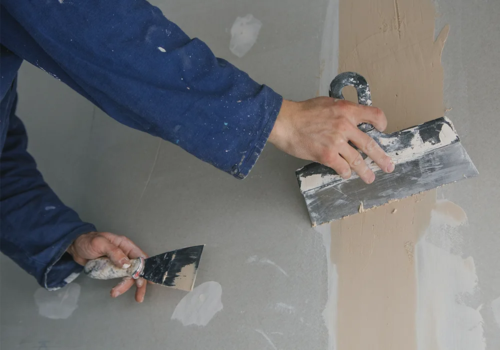 We will professionally apply specific products, keeping your home's walls durable & the painting last longer.  <br><br> <a href="https://cpjrenovation.com/plastering-and-skincoating-service/" class="banana">LEARN MORE</a>
